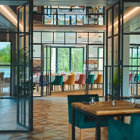 Ilkus & Restaurant 3* Krze