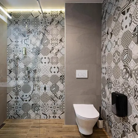 Ilkus & Restaurant Szálloda 3*