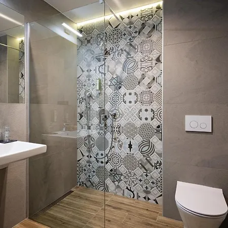 Ilkus & Restaurant 3* Krze