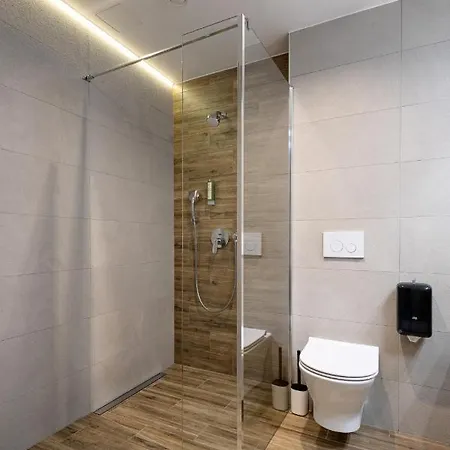 Szálloda Ilkus & Restaurant Krze