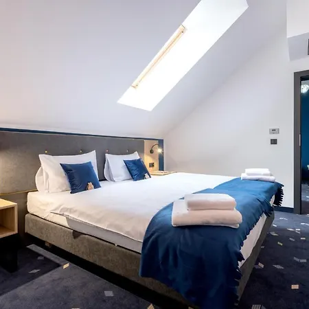 Szálloda Ilkus & Restaurant 3*