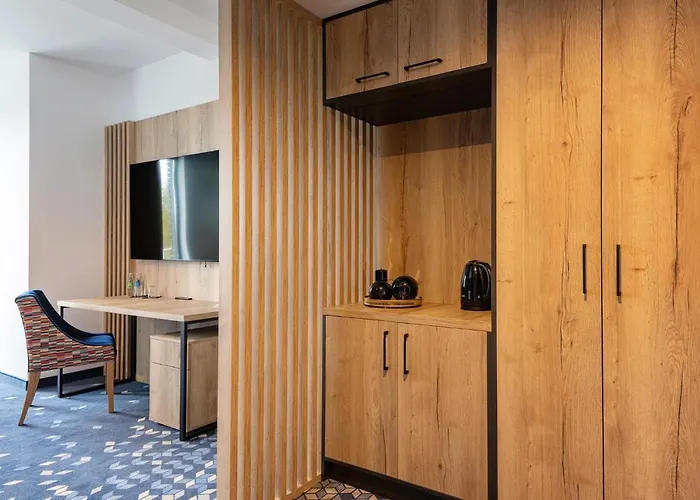 Ilkus & Restaurant Ξενοδοχείο