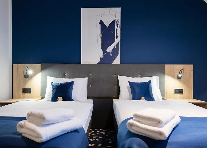 Ilkus & Restaurant 3*