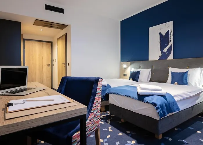 Ilkus & Restaurant Ξενοδοχείο 3*