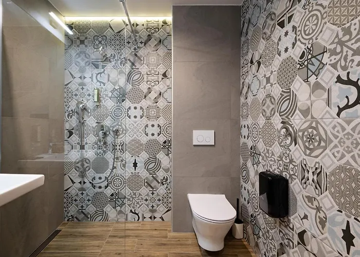 Ilkus & Restaurant Ξενοδοχείο 3*