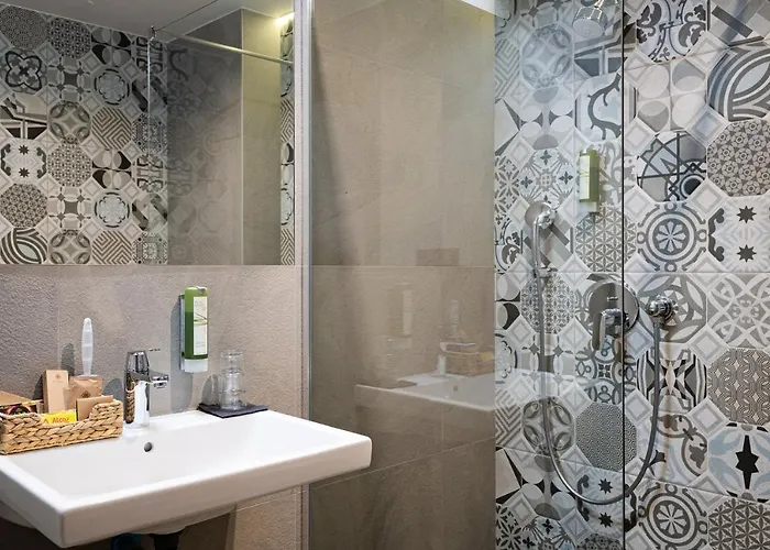 Ξενοδοχείο Ilkus & Restaurant Krze